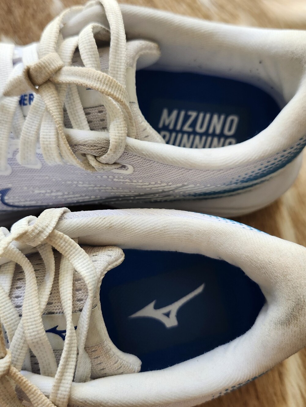 Mizuno Wave Rider 28 Sz 8.5 - Picture 2 of 6